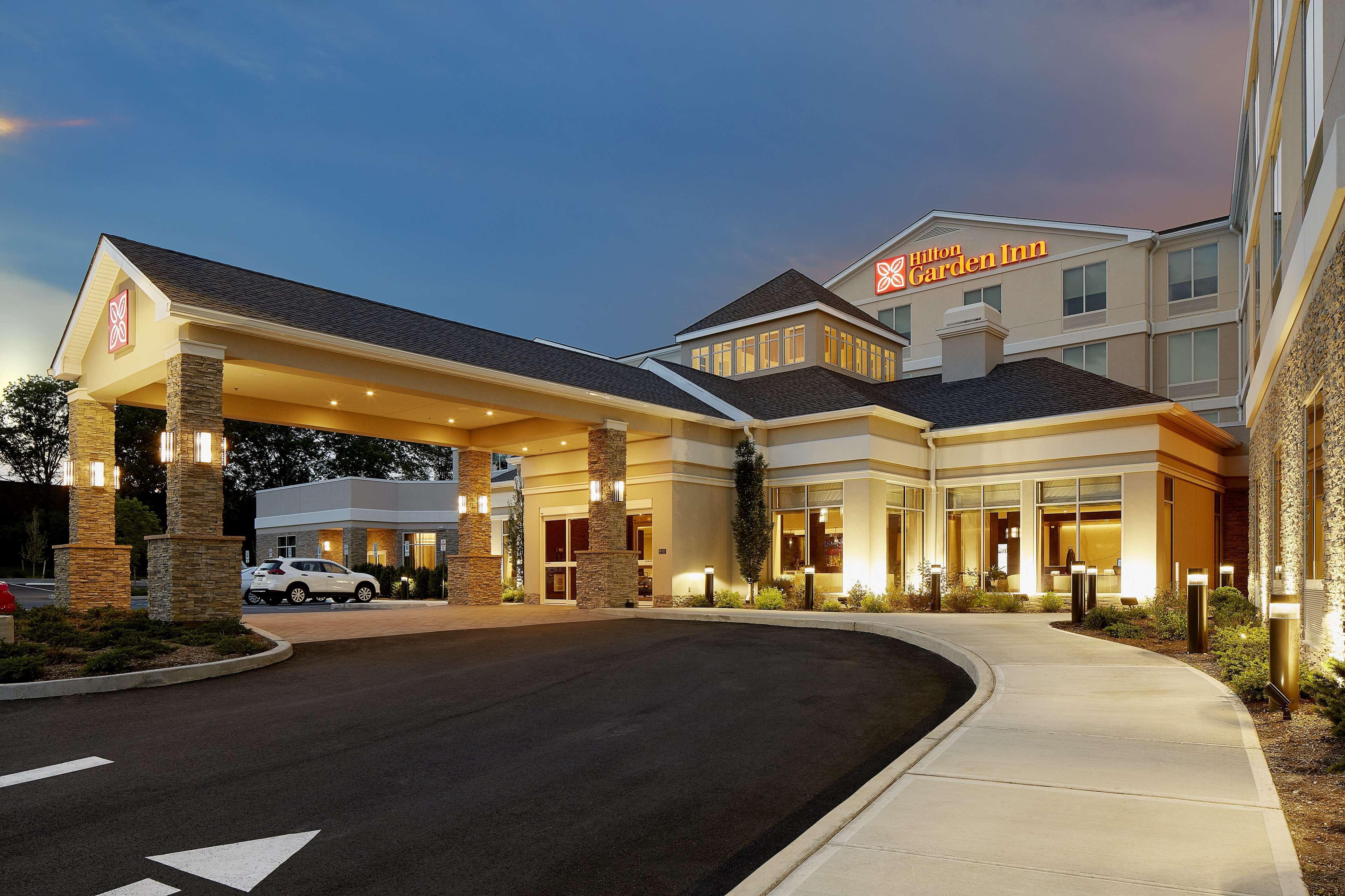 Hilton Garden Inn Roslyn Esterno foto