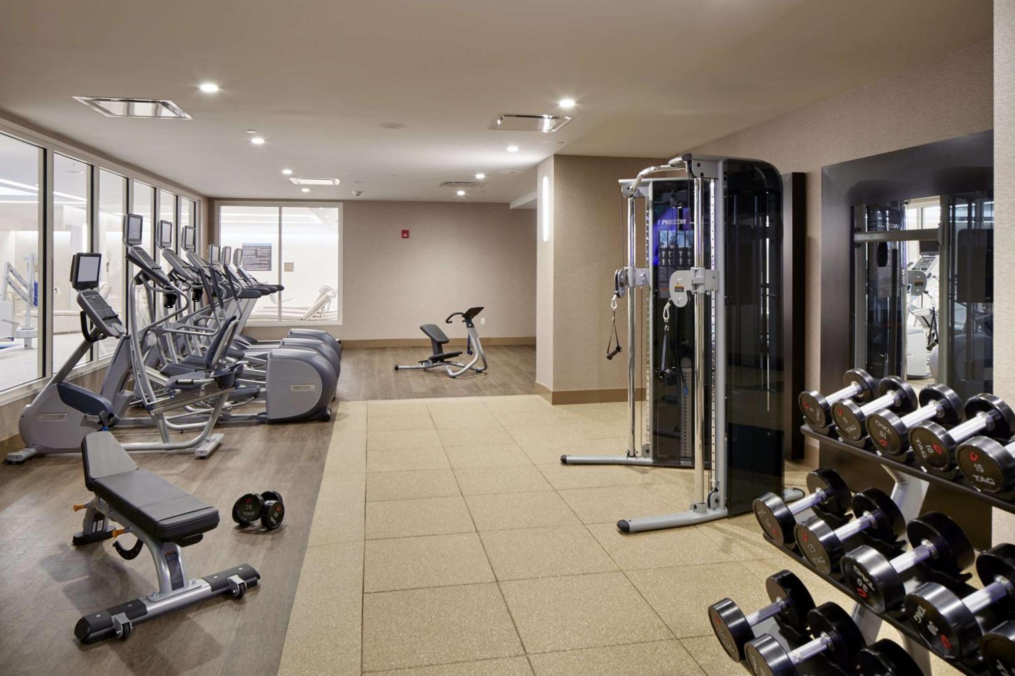 Hilton Garden Inn Roslyn Esterno foto