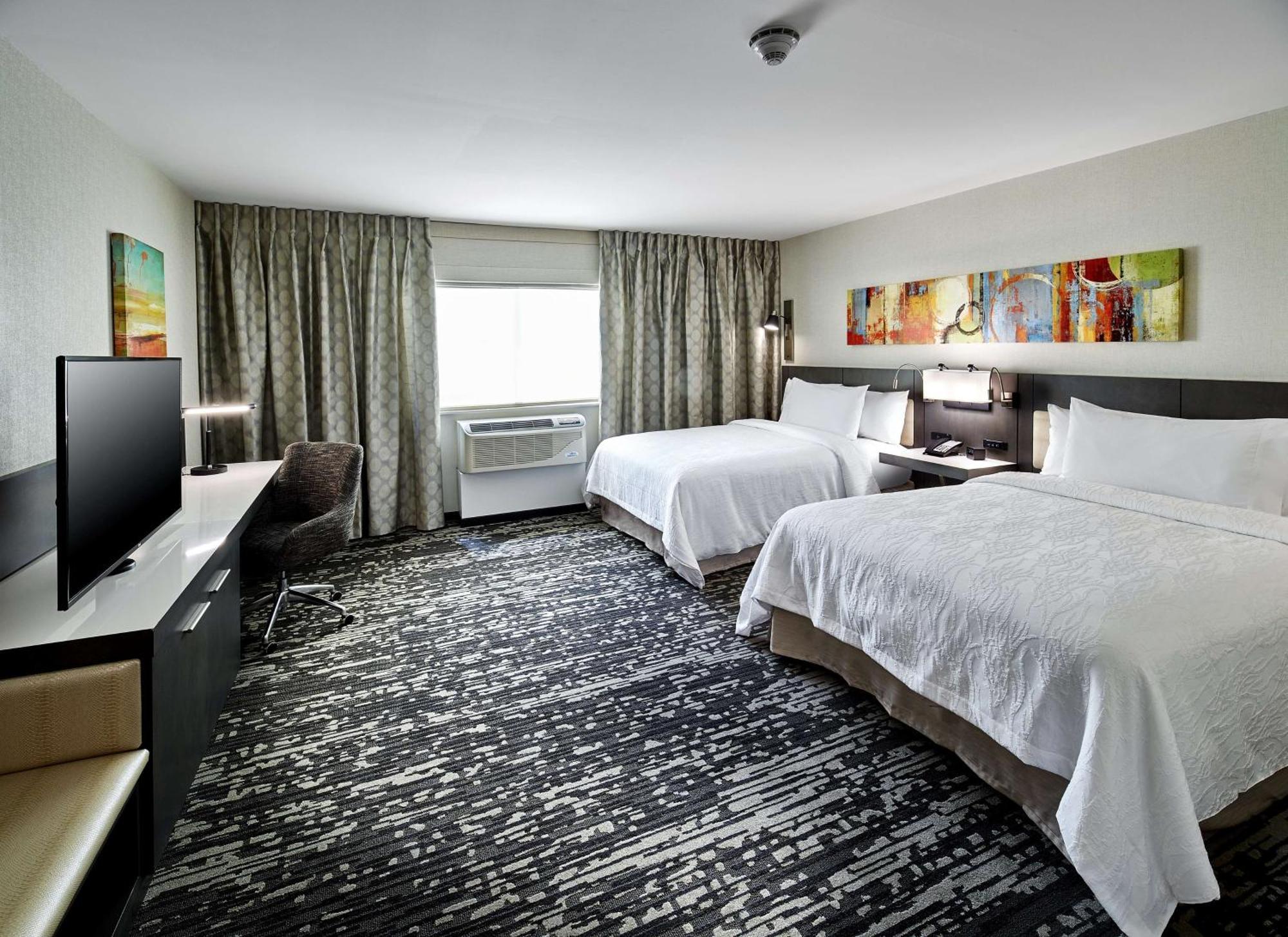 Hilton Garden Inn Roslyn Esterno foto